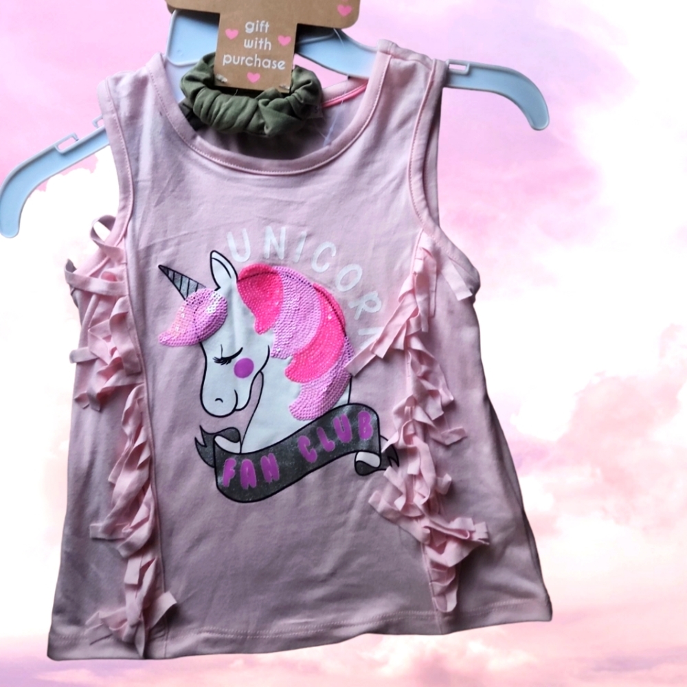 Young Hearts 💕 Unicorn 🦄  Pink top size 5